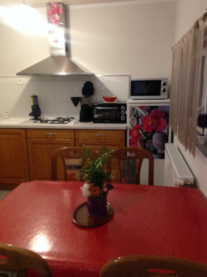 Cosy Logement A La Campagne Marthille Екстериор снимка